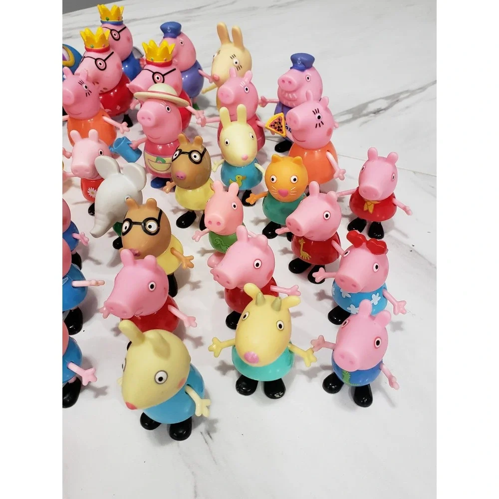 Lot 40+ Peppa Pig Family Friends Figures Bundle Mummy Daddy Grandma George #5